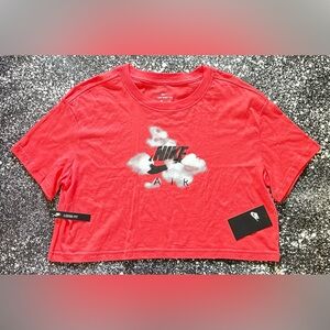 The Nike Tee Crop Top Size Medium NWT